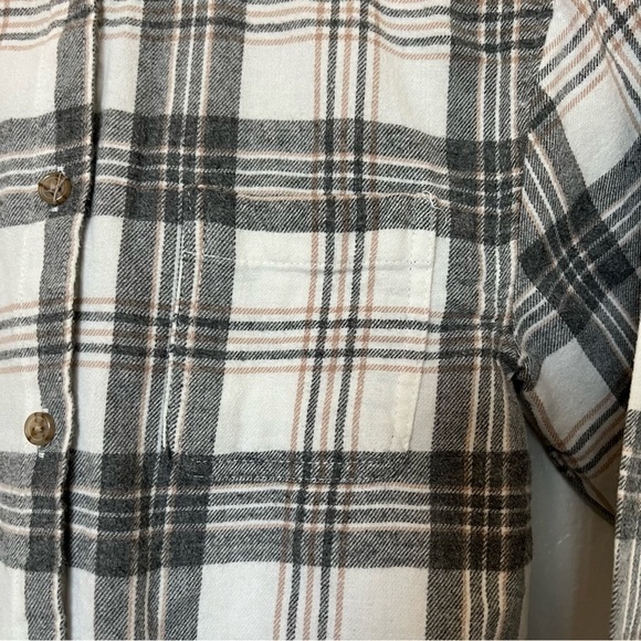 2/$30 Girls Shacket hoodie by Bixby Nomad.  Size M - Picture 5 of 10